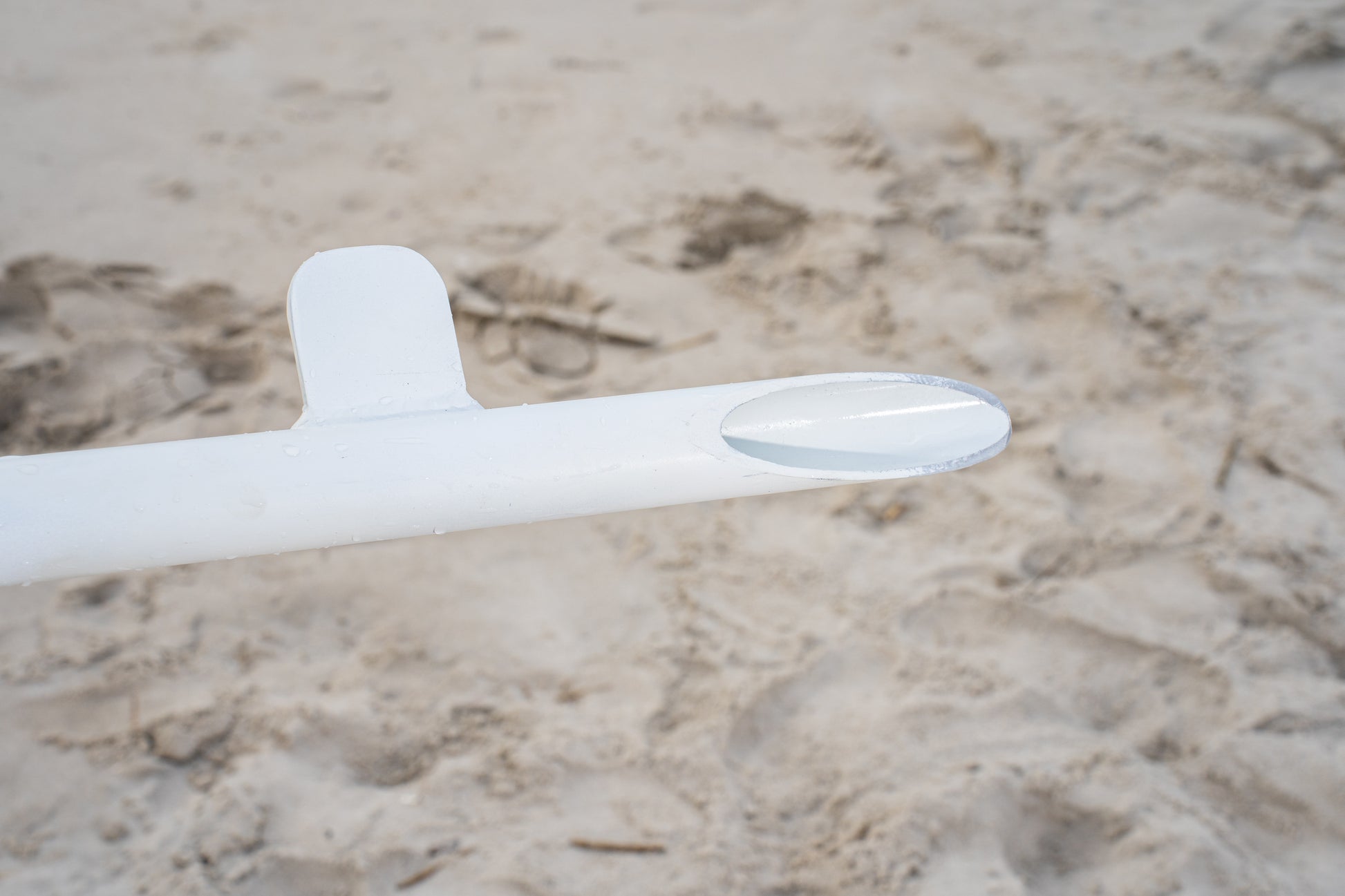 Custom white aluminum surf fishing rod holder beach spike bottom with stabilizer